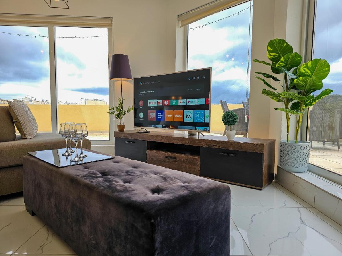 Ferienwohnung Mive Luxury Sea View Penthouse Gzira Exterior foto